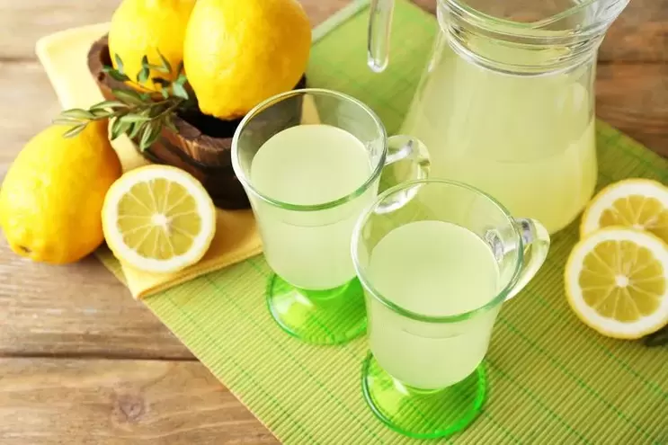 citronvatten för att dricka diet